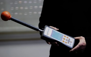 Investigan el impacto ambiental de las radiaciones emitidas por celulares y antenas