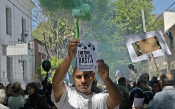 Isleños se manifestaron frente a las puertas de Edenor por el deficiente servicio de luz