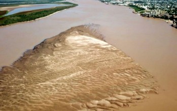 Después de muchas semanas de bajante, el río Paraná mejoró su caudal