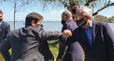 Zamora acompañó a Kicillof en la presentación del Fondo Municipal para la Reactivación Cultural y Turística