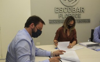 Malena Galmarini y Ariel Sujarchuk recorrieron un acueducto en Escobar