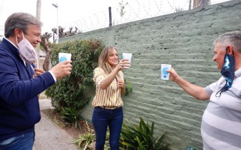 Malena Galmarini y Mariano Cascallares inauguraron redes de agua en Almirante Brown
