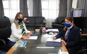 Malena Galmarini recorrió obras cloacales que AySA realiza en Presidente Perón