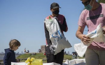 San Isidro: vecinos se juntaron para limpiar la costa del río en la bajada Pacheco