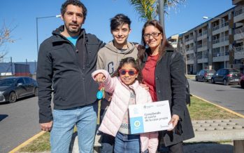 Se llevó a cabo una nueva entrega de vivienda de Procrear II en Rincón de Milberg
