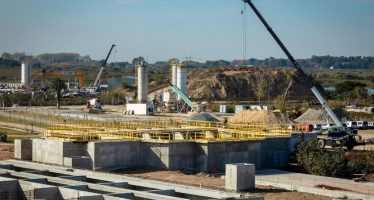 Malena Galmarini recorrió la mega obra de Sistema Agua Sur junto al presidente de la CAF