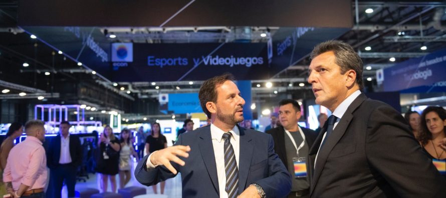 Sergio Massa inaugura en Escobar la primera fábrica inteligente