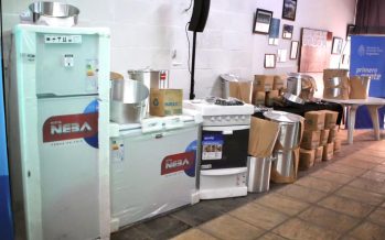 Malena Galmarini y Micaela Ferraro entregaron equipamiento a instituciones de Tigre