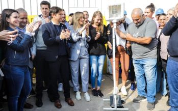 Malena Galmarini, Axel Kicillof y Wado de Pedro habilitaron una red cloacal en Tres de Febrero