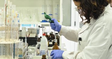 El laboratorio del Ministerio de Ambiente de la Provincia obtuvo la certificación para procesos de análisis químicos