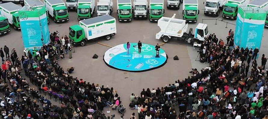 Provincia entregó camiones a municipios para fortalecer la gestión sustentable de residuos