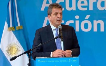 Massa: “Defendamos el derecho de las futuras generaciones a vivir en un ambiente sano”