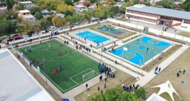 Inauguraron un playón deportivo en Malvinas Argentinas