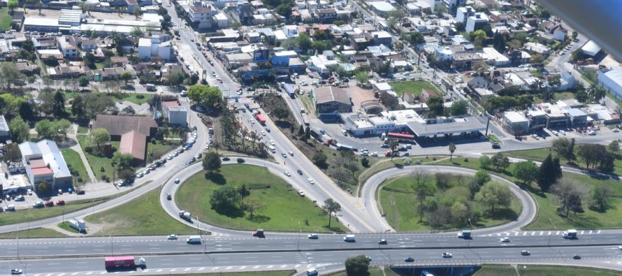 Escobar inició un expediente contra Autopistas del Sol por mal servicio y abandono de obras viales