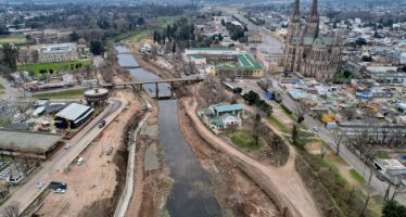 Avanzan las obras de ampliación del cauce del Río Luján
