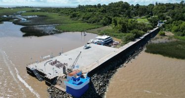 Isla Martín García: Kicillof inauguró el nuevo muelle y la planta potabilizadora de agua