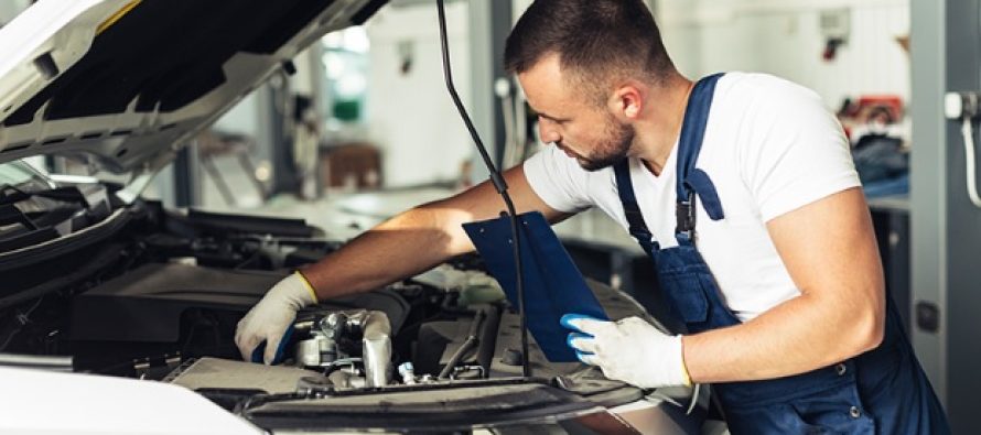San Isidro lanza un nuevo curso de mecánica automotriz