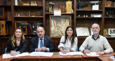Ambiente de la Provincia y la Universidad Nacional de La Plata reciclarán baterías de litio