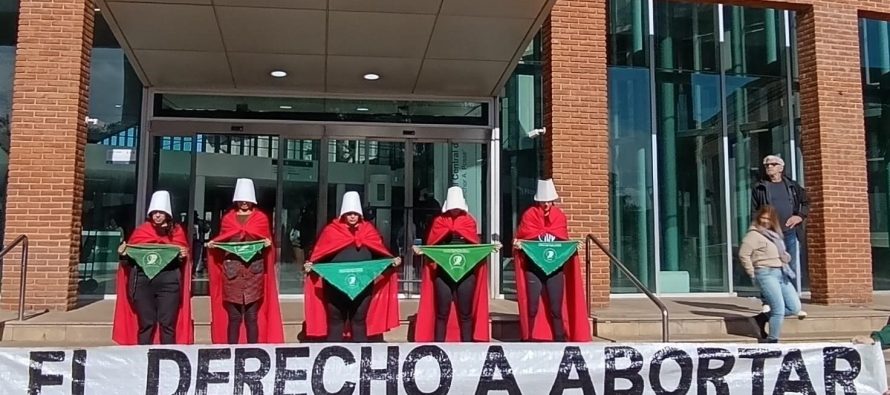 Denuncian que San Isidro incumple con la Ley de Interrupción Voluntaria del Embarazo