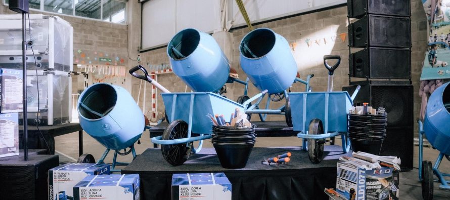 Escobar Emprende: la Municipalidad entregó 295 kits de herramientas para potenciar emprendimientos locales