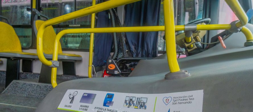 Los colectivos de la Línea 710 tienen nuevos pictogramas para personas con autismo