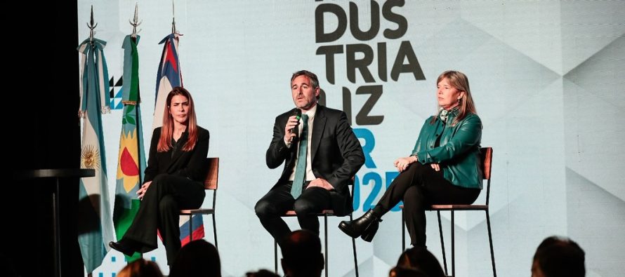 IndustrializAR: inauguración y primer jornada del sector industrial y empresarial de Pilar