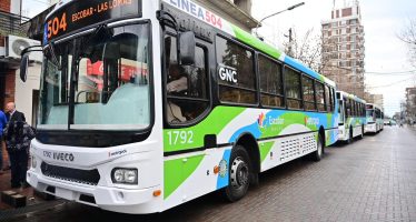 Escobar: primeros colectivos 100% a GNC de la provincia de Buenos Aires