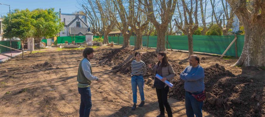San Fernando construye una nueva plaza que suma espacio verde y mejora el ambiente urbano