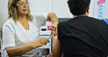 La Provincia incluirá a quienes no hayan tenido dengue en la campaña de vacunación