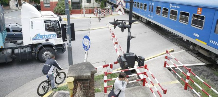 Línea San Martín: intervendrán 12 pasos a nivel entre Pilar y Cabred