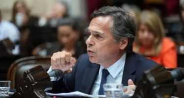 Diego Giuliano: “Esta reforma vulnera el artículo 14 bis y abre una nueva fábrica de juicios en la Argentina”