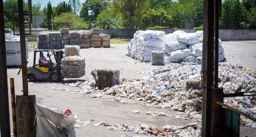 Una multinacional líder en envases PET cierra su planta de Tigre