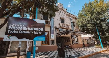 El Teatro Seminari de Escobar cambia butacas y realiza una puesta en valor de la sala