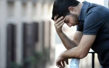 Un estudio de la UBA vincula el uso de IA con mayor ansiedad y advierte por el aumento de los problemas de sueño