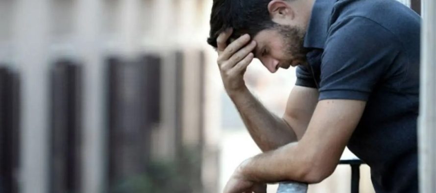 Un estudio de la UBA vincula el uso de IA con mayor ansiedad y advierte por el aumento de los problemas de sueño