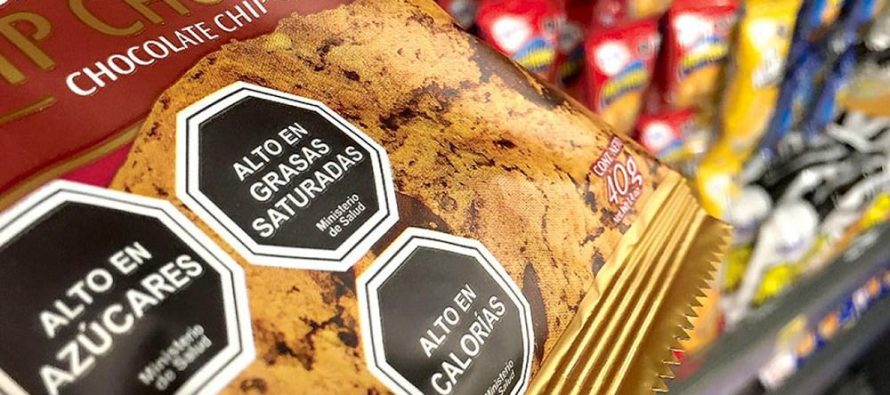 Alerta de nutricionistas bonaerenses: “La eliminación del etiquetado frontal hipoteca el futuro de la salud”