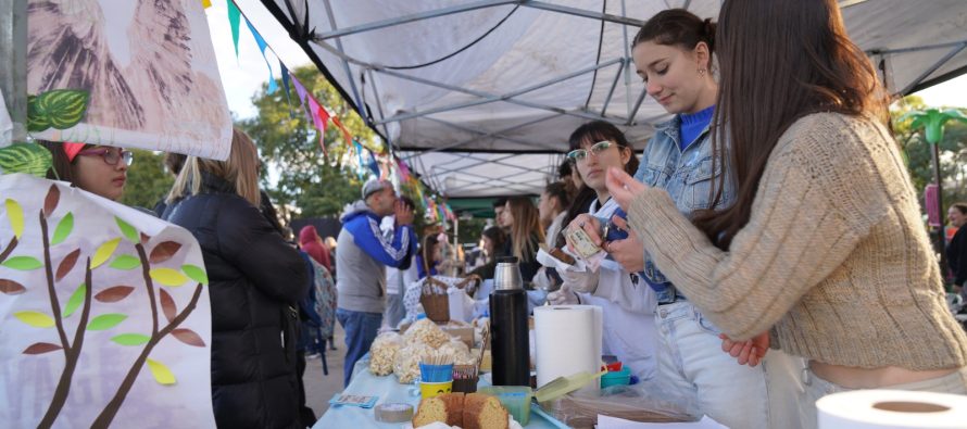 Ituzaingó lanza “Feriando-Ando”: capacitación y ferias itinerantes para estudiantes