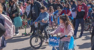 «Florecerán pañuelos»: regresan las bicicleteadas barriales a Ituzaingó
