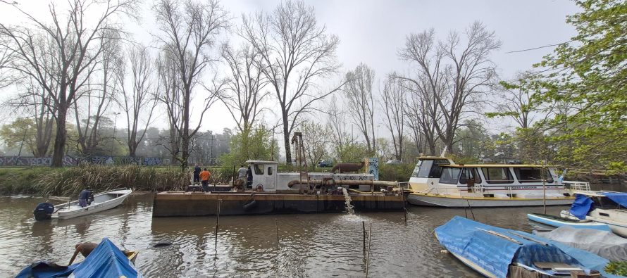 San Isidro: retiraron una draga varada desde 2016